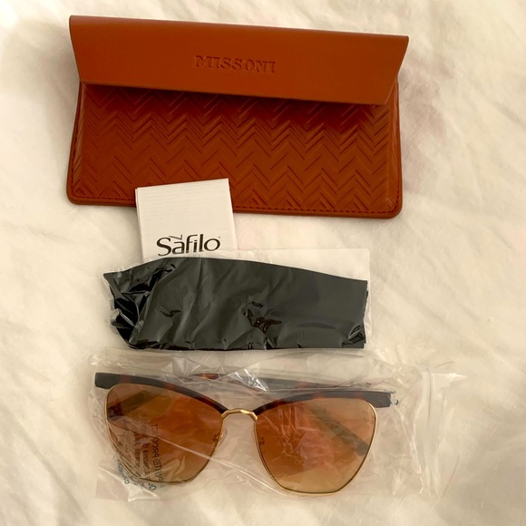Missoni Accessories - Missoni Cat Eye Sunglasses NWT | with case | tortoise and gold